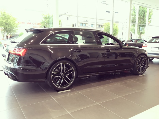 RS6横.jpg