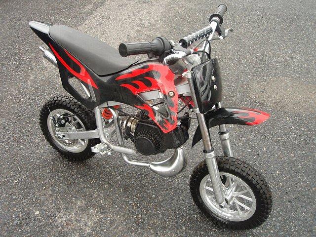 プロフィール2に写真を追加してください。