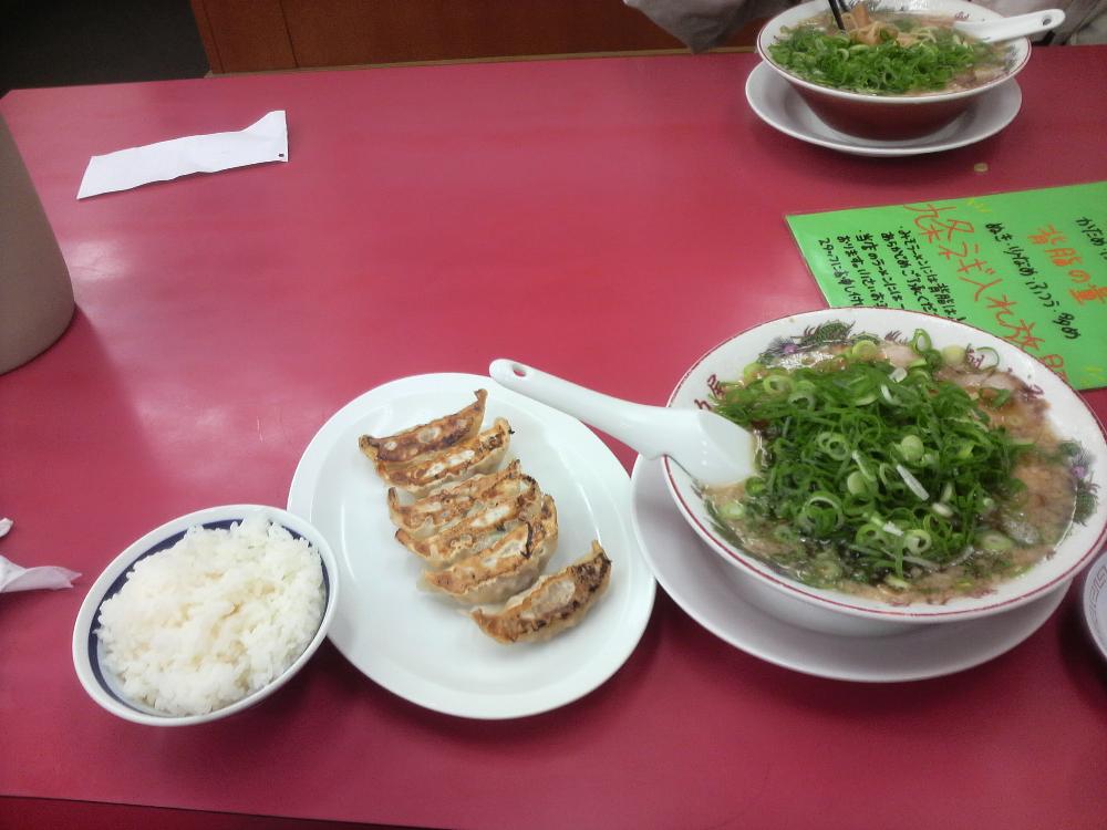 魁力屋ラーメン