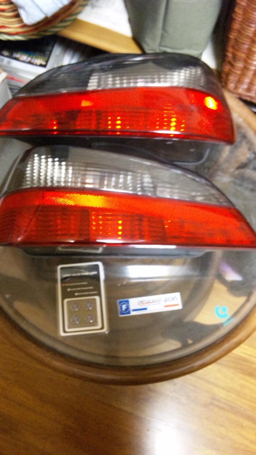 SH380081.jpg