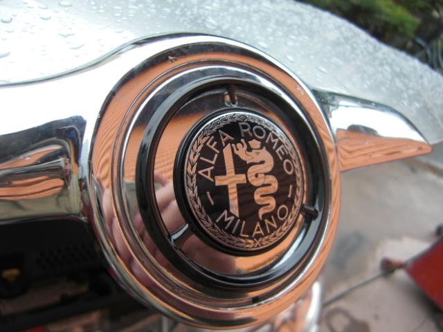 プロフィール3に写真を追加してください。