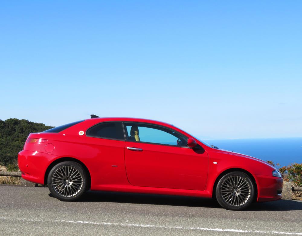 alfa GT.jpg