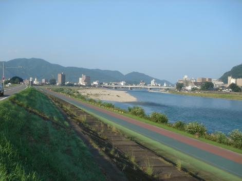 Nagarabashi01-thumb-471x353-191178.jpg