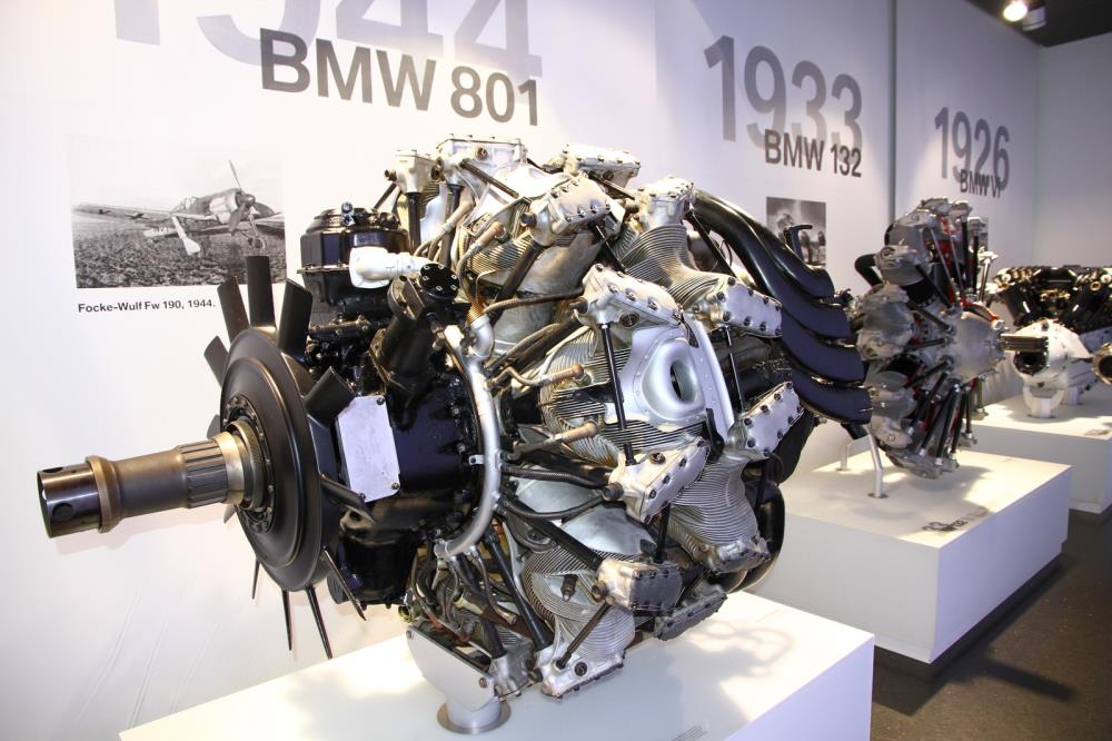 BMW_801_engine.jpg