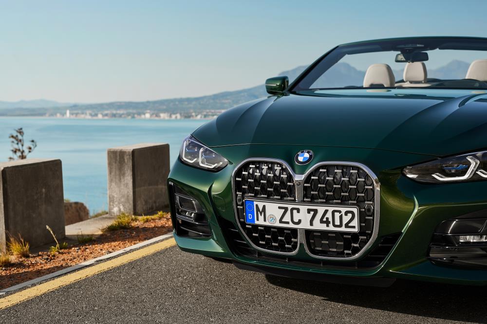 P90400433_highRes_the-all-new-bmw-4-se.jpg
