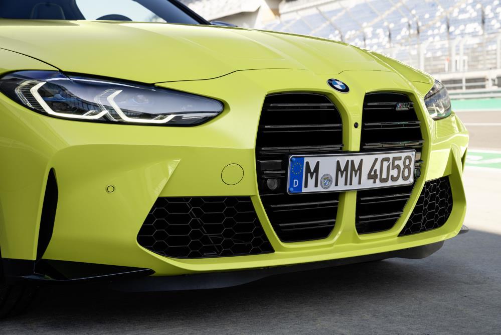 P90399266_highRes_the-new-bmw-m4-compe.jpg