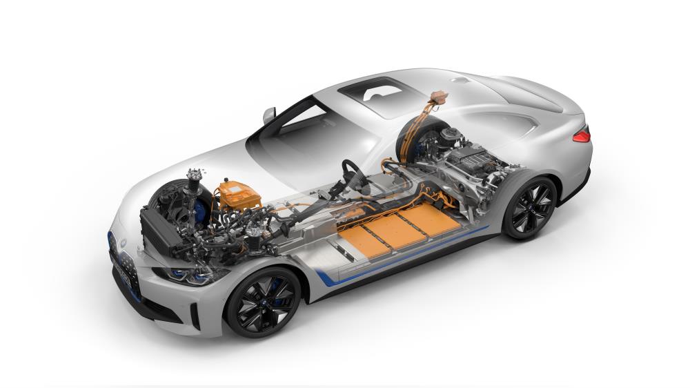 P90423083_highRes_bmw-i4-iedrive40-dri.jpg