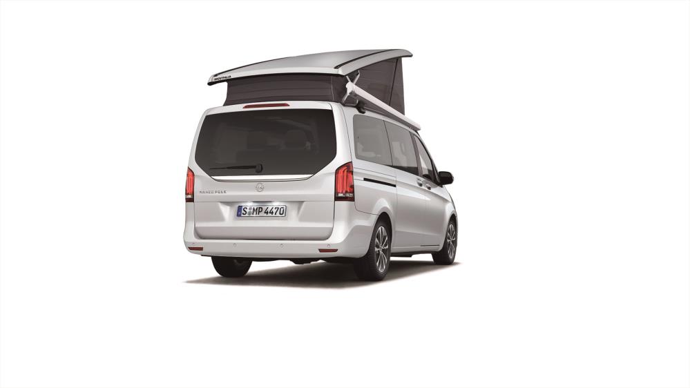 v220dmarcopolo-rear.jpg