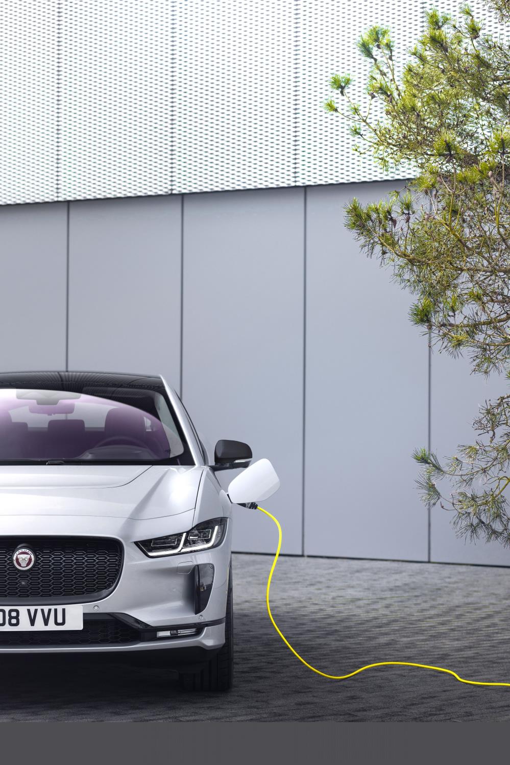 I-PACE 22MY_HSE_exterior_4.jpg