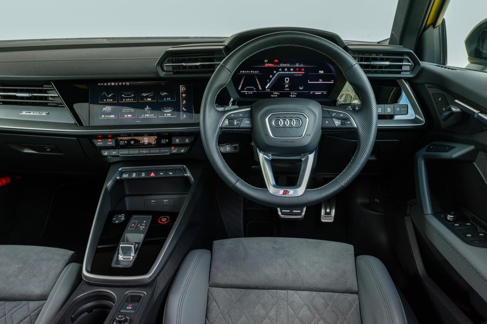 025_Audi_A3_S3_photo_13_S3_SB.jpg