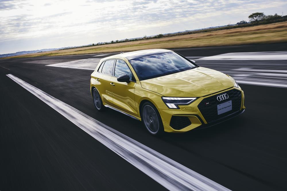 025_Audi_A3_S3_photo_17_S3_SB.jpg