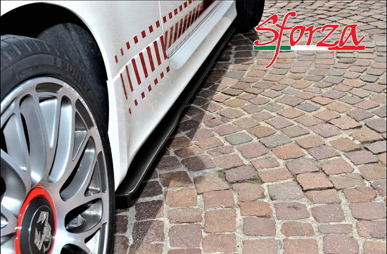 1-Abarth-500-carbon-side-underskirts2.jpg