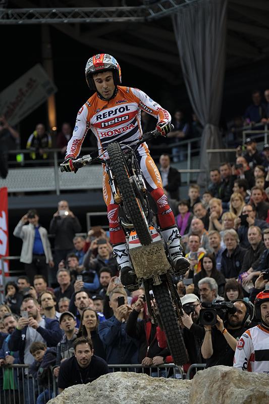 Bou_XTRIAL17_033_WR.jpg