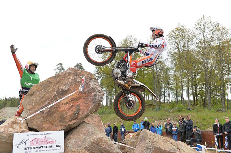 RepsolHondaTeam_r3_d2_Bou_0113_Â©FIM-G2F Media.jpg