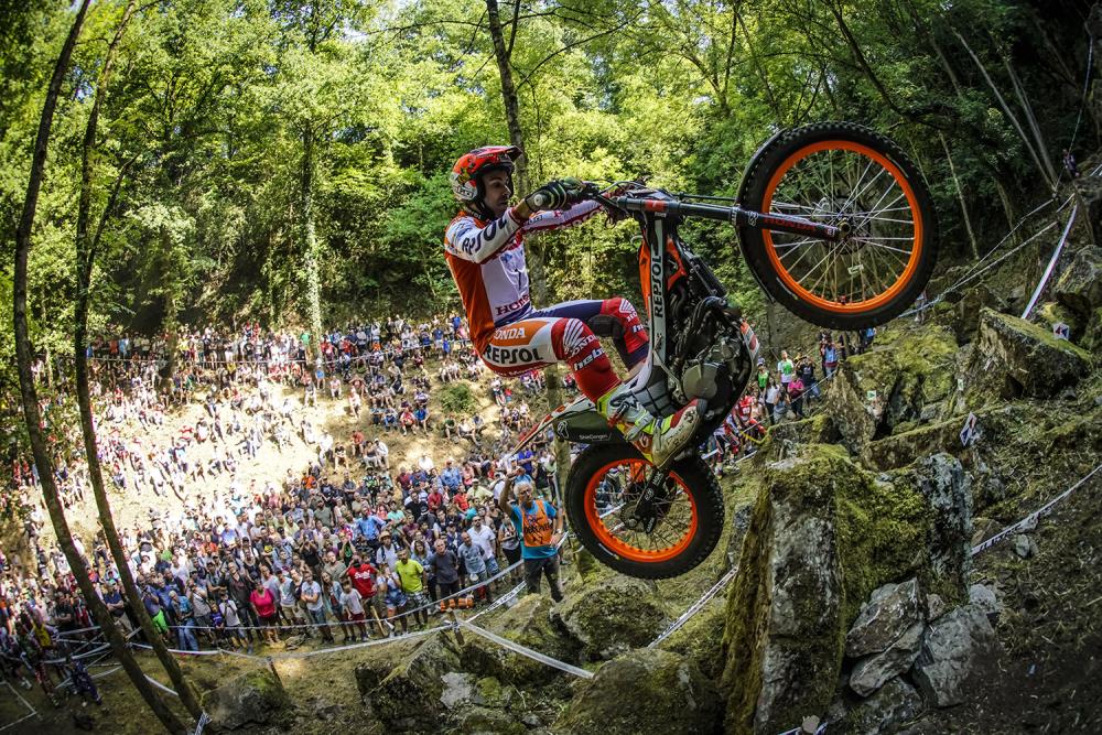 TrialGP18_r6_4970_ps.jpg
