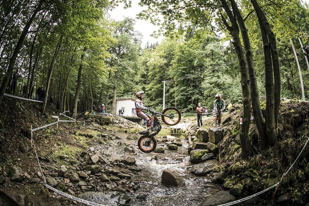 TrialGP_r7_TrialGP_8804_ps.jpg