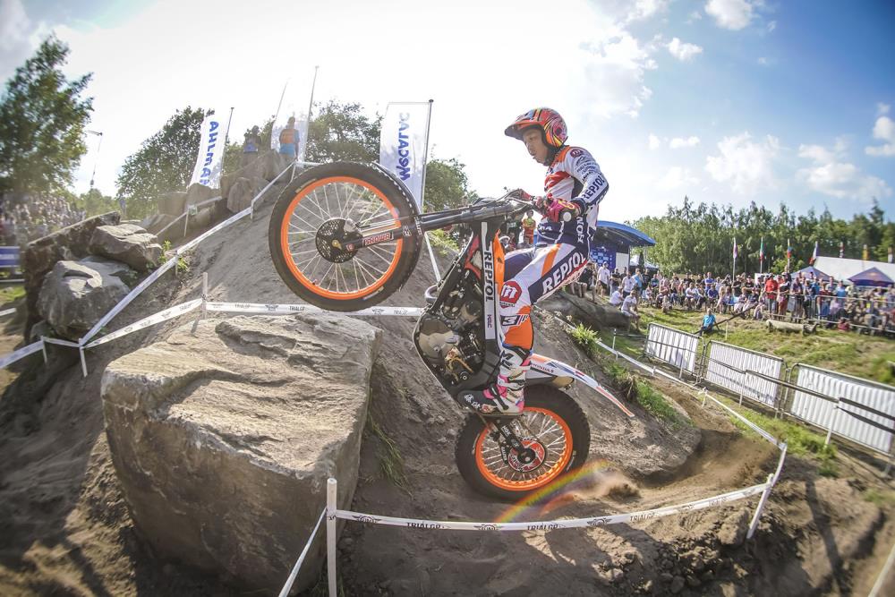 trialgp19_r4_q_trialgp_takahisa-fujinami_3045_ps.jpg
